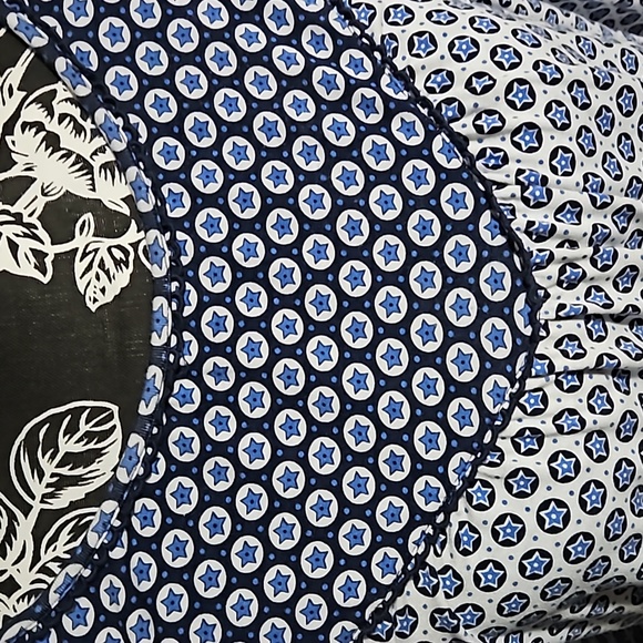 Boden Womans Natasha Blue Stars j0347 US 12/UK 16 Viscose Elastane Top - Picture 2 of 9